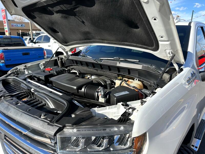 Chevrolet Silverado 1500 4WD Crew Cab 147" High Country 2019
