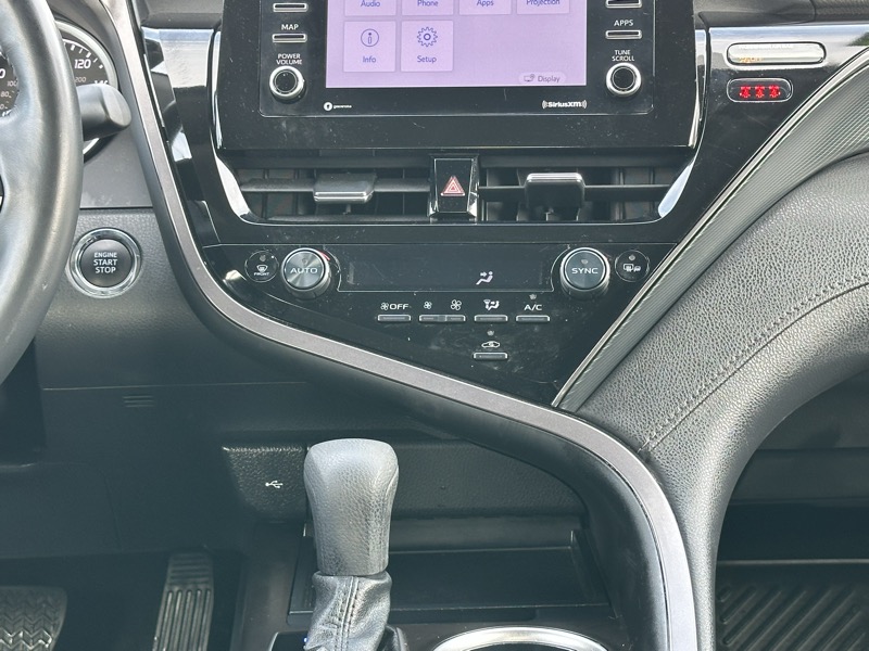 Toyota Camry LE Auto AWD (Natl) 2023