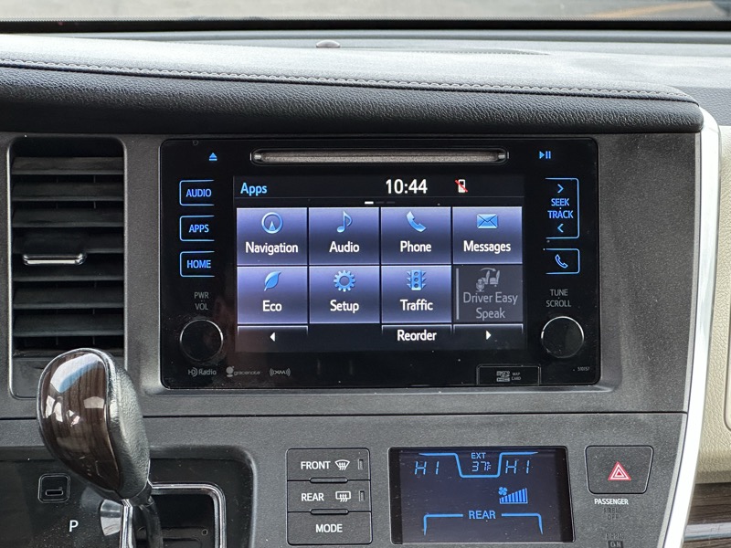 Toyota Sienna XLE Auto Access Seat FWD 7-Passenger (Natl) 2017