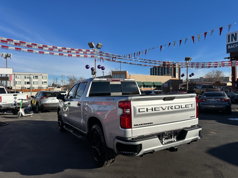 Chevrolet Silverado 1500 4WD Crew Cab 147" RST 2021