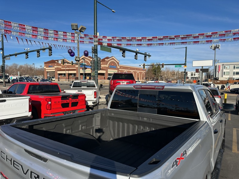 Chevrolet Silverado 1500 4WD Crew Cab 147" RST 2021