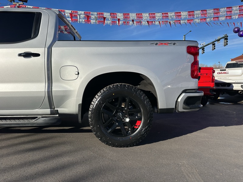 Chevrolet Silverado 1500 4WD Crew Cab 147" RST 2021