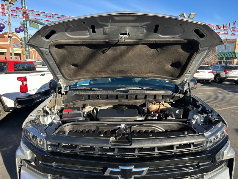 Chevrolet Silverado 1500 4WD Crew Cab 147" RST 2021