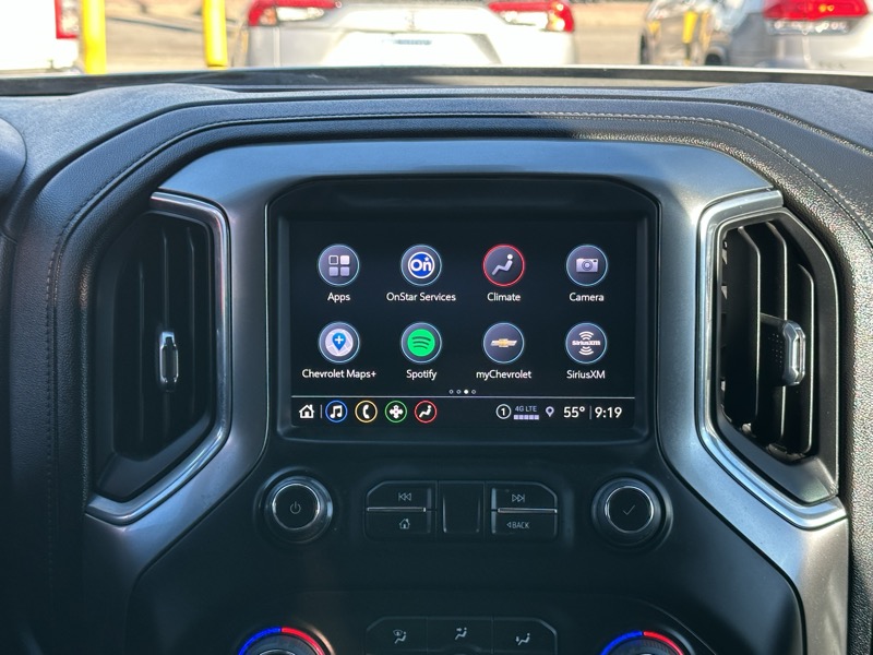 Chevrolet Silverado 1500 4WD Crew Cab 147" RST 2021