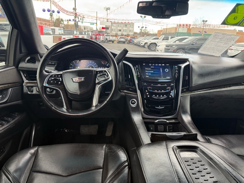 Cadillac Escalade 4WD 4dr Platinum 2016