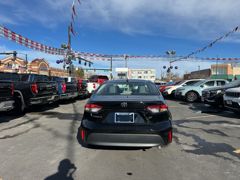 Toyota Corolla LE CVT (Natl) 2026