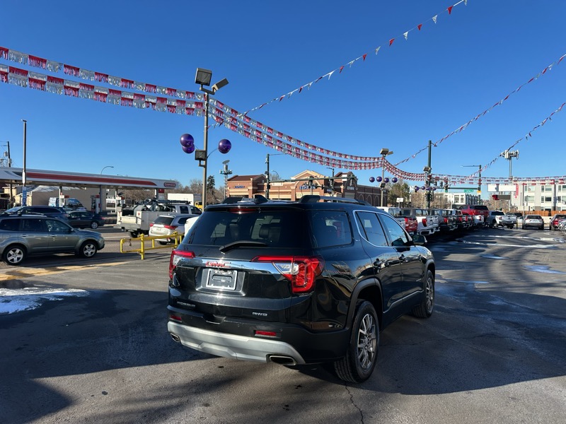 GMC Acadia AWD 4dr SLT 2021