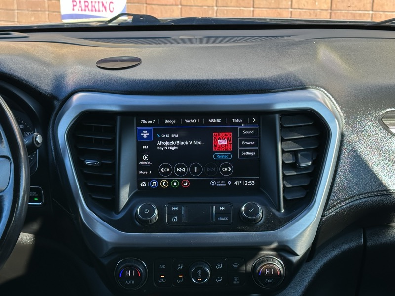 GMC Acadia AWD 4dr SLT 2021