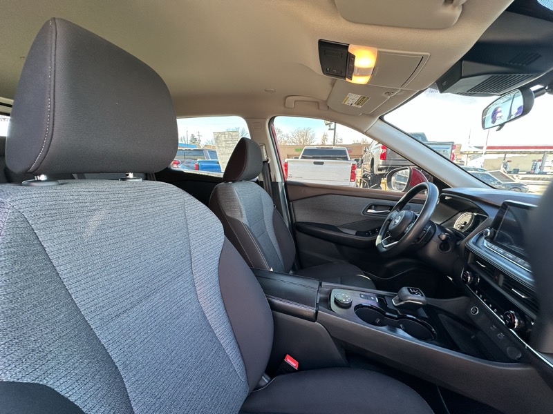 Nissan Rogue AWD SV 2023