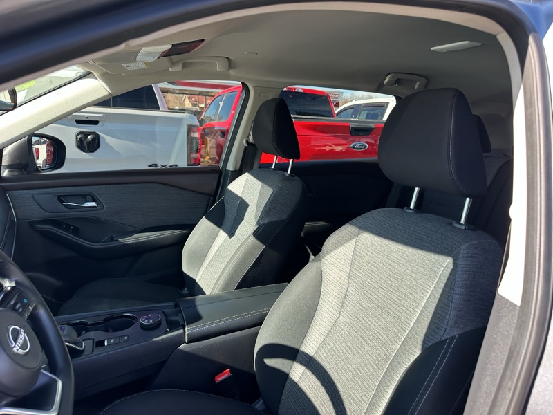 Nissan Rogue AWD SV 2023