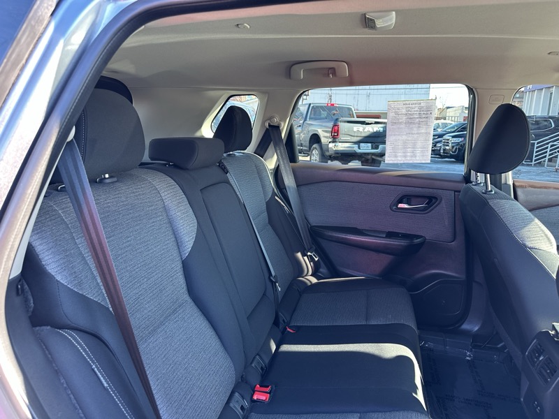 Nissan Rogue AWD SV 2023