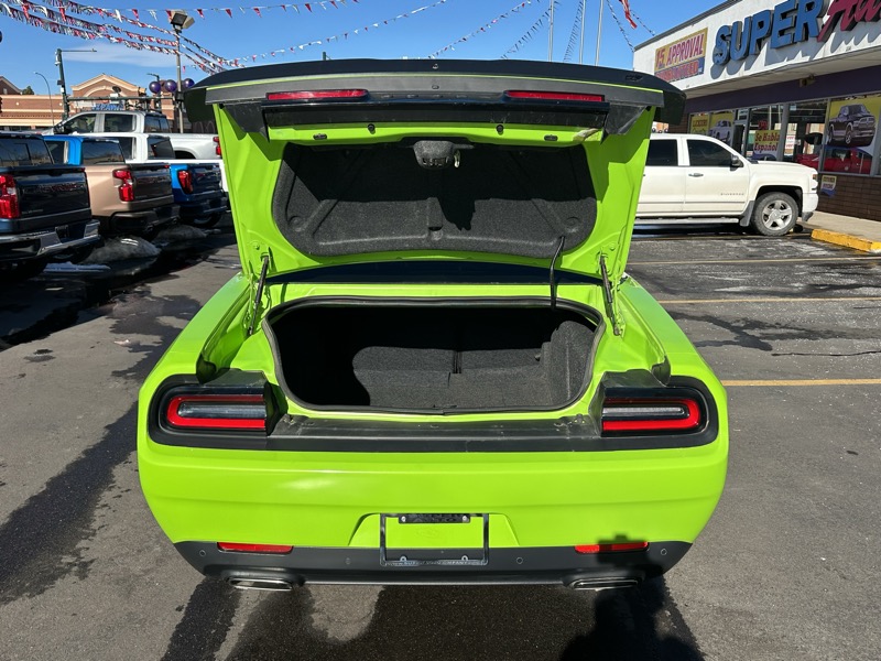 Dodge Challenger SXT AWD 2023