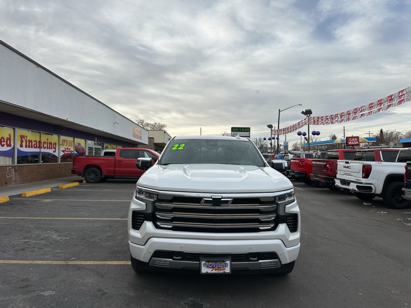 Chevrolet Silverado 1500 4WD Crew Cab 147" High Country 2022