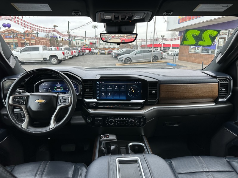 Chevrolet Silverado 1500 4WD Crew Cab 147" High Country 2022