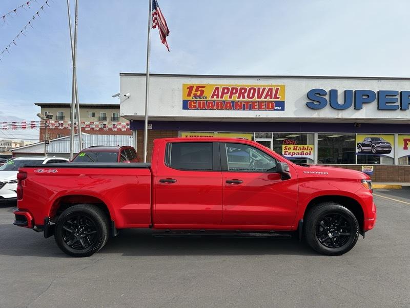Chevrolet Silverado 1500 4WD Crew Cab 157" Custom 2022