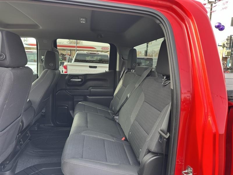 Chevrolet Silverado 1500 4WD Crew Cab 157" Custom 2022