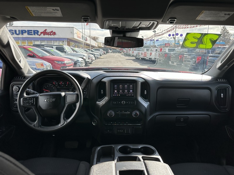 Chevrolet Silverado 1500 4WD Crew Cab 147" Custom 2023