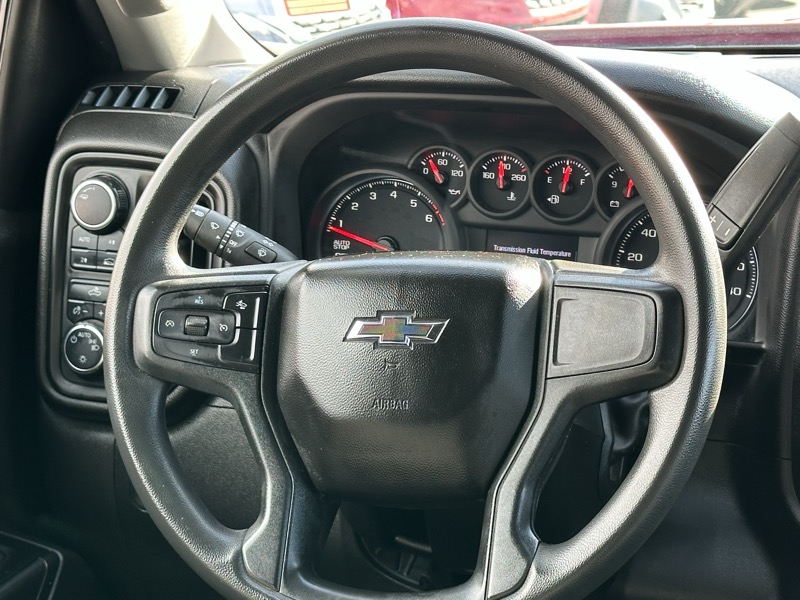 Chevrolet Silverado 1500 4WD Crew Cab 147" Custom 2023