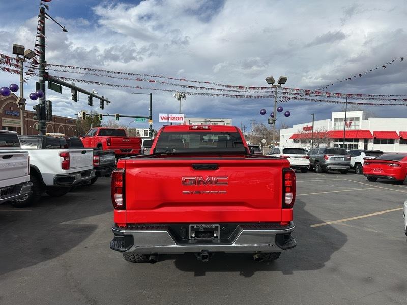 GMC Sierra 1500 4WD Reg Cab 126" Pro 2025