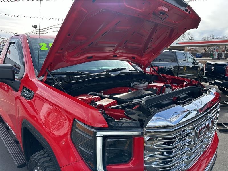 GMC Sierra 1500 4WD Reg Cab 126" Pro 2025