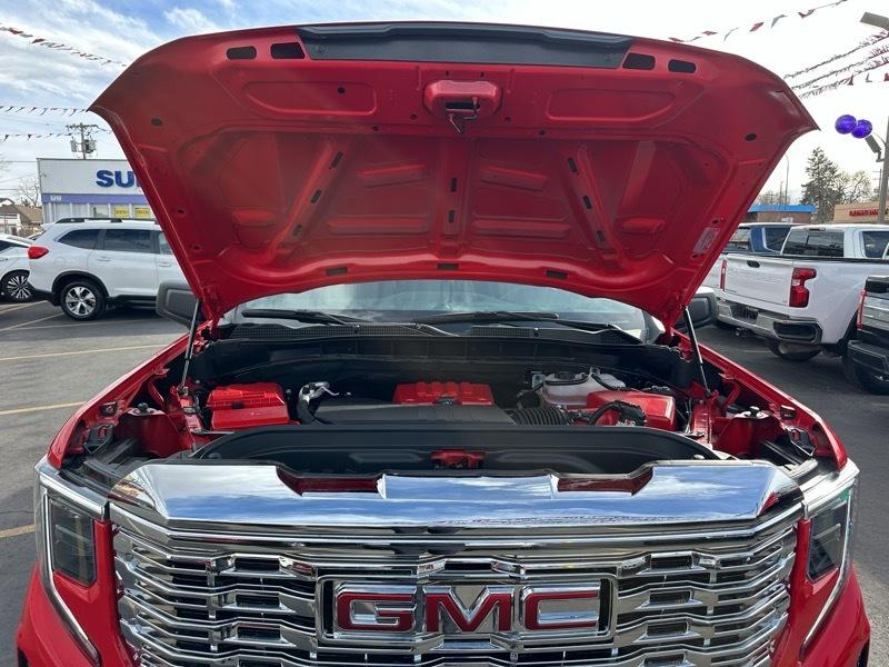 GMC Sierra 1500 4WD Reg Cab 126" Pro 2025