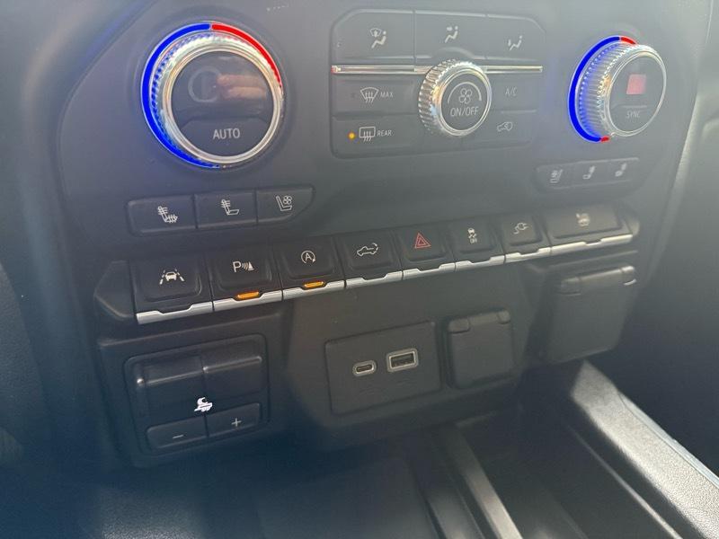 GMC Sierra 1500 4WD Crew Cab 157" SLT 2020