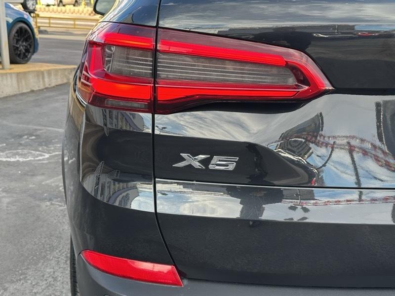 BMW X5 xDrive40i Sports Activity Vehicle 2019