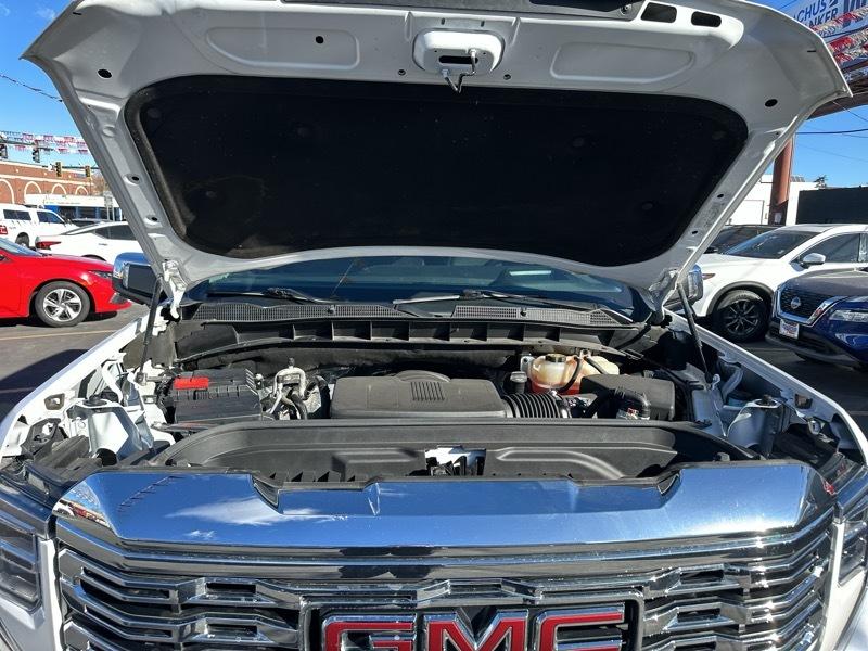 GMC Sierra 1500 4WD Crew Cab 157" Denali 2023