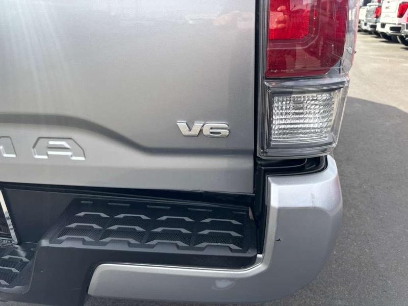 Toyota Tacoma 4WD SR Double Cab 5' Bed V6 AT (Natl) 2021