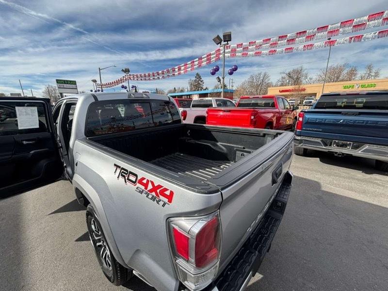 Toyota Tacoma 4WD SR Double Cab 5' Bed V6 AT (Natl) 2021