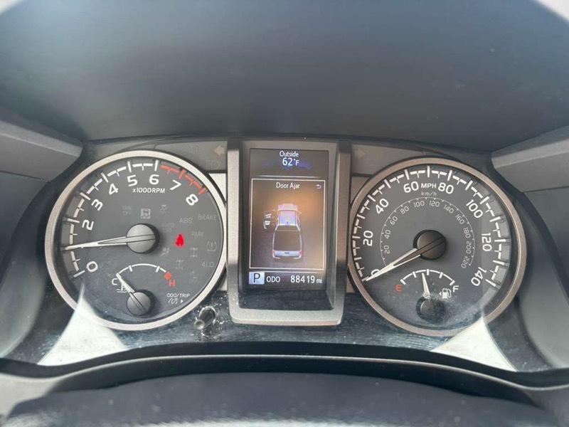 Toyota Tacoma 4WD SR Double Cab 5' Bed V6 AT (Natl) 2021