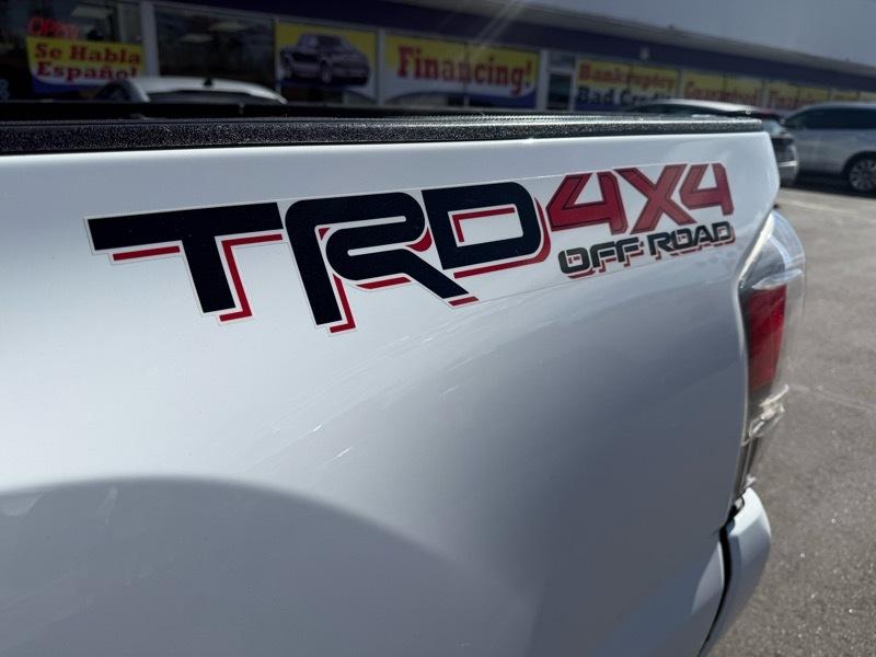 Toyota Tacoma 4WD SR5 Double Cab 5' Bed V6 AT (Natl) 2020