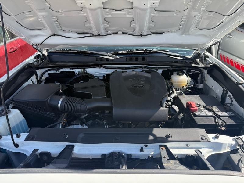 Toyota Tacoma 4WD SR5 Double Cab 5' Bed V6 AT (Natl) 2020