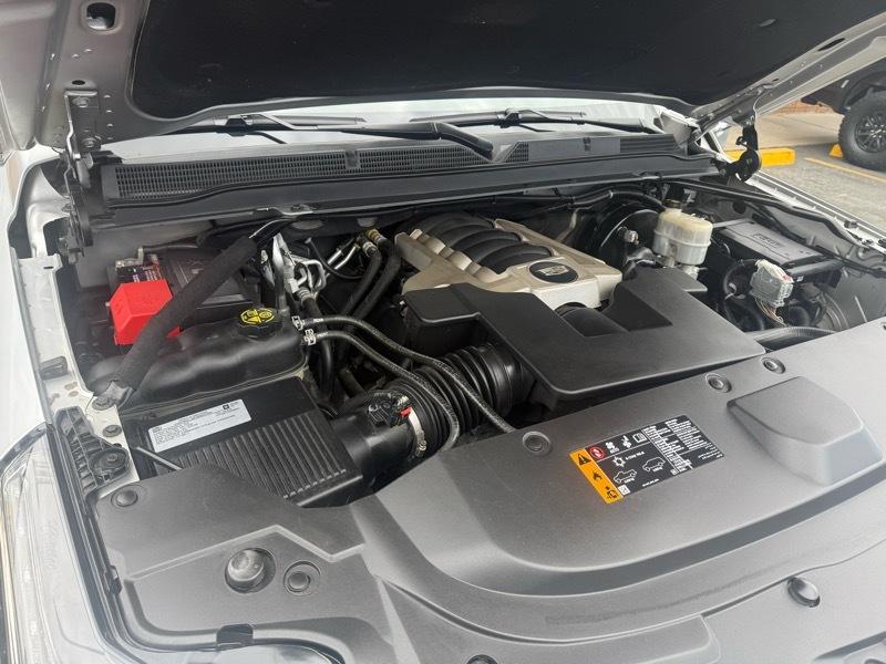 Cadillac Escalade 4WD 4dr Luxury 2019