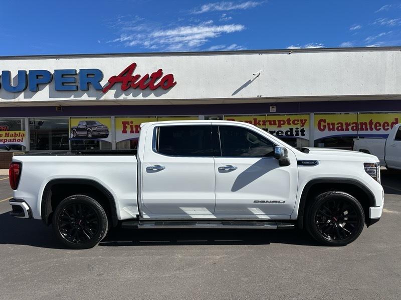 GMC Sierra 1500 4WD Crew Cab 147" Denali 2022