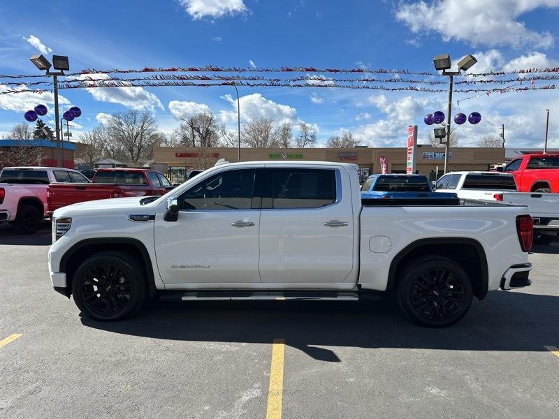 GMC Sierra 1500 4WD Crew Cab 147" Denali 2022