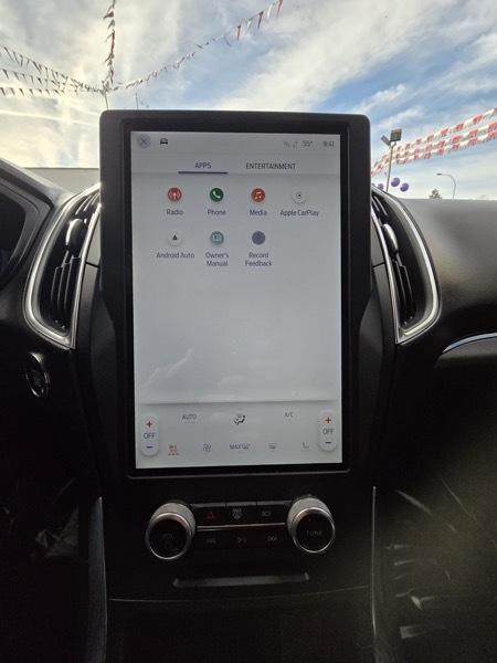 Ford Edge Titanium AWD 2023