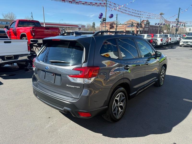 Subaru Forester Premium CVT 2022