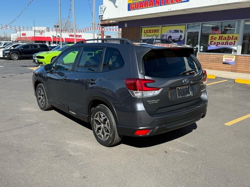 Subaru Forester Premium CVT 2022