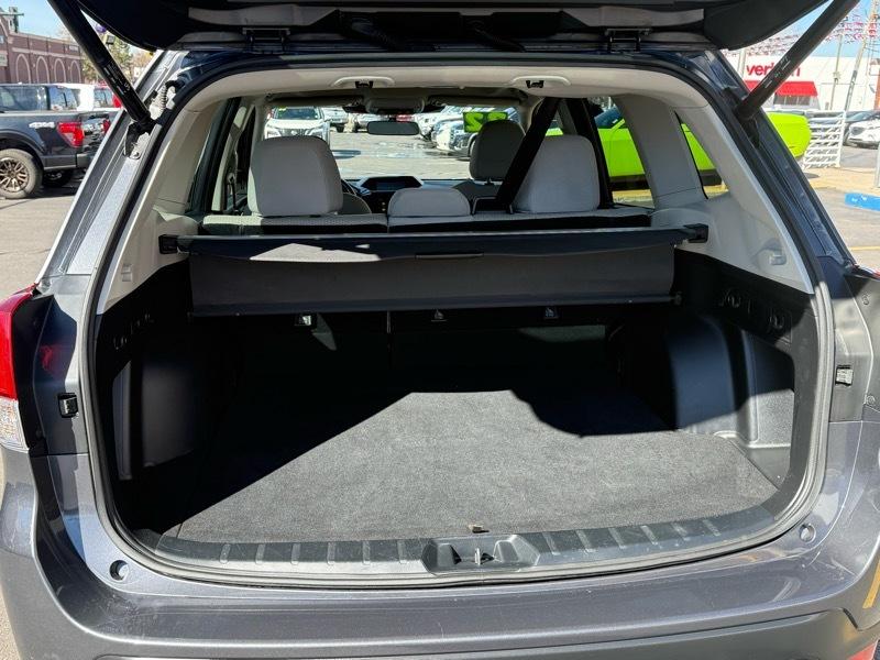 Subaru Forester Premium CVT 2022