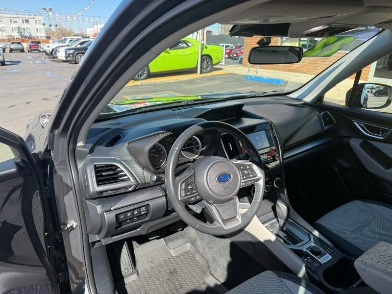 Subaru Forester Premium CVT 2022