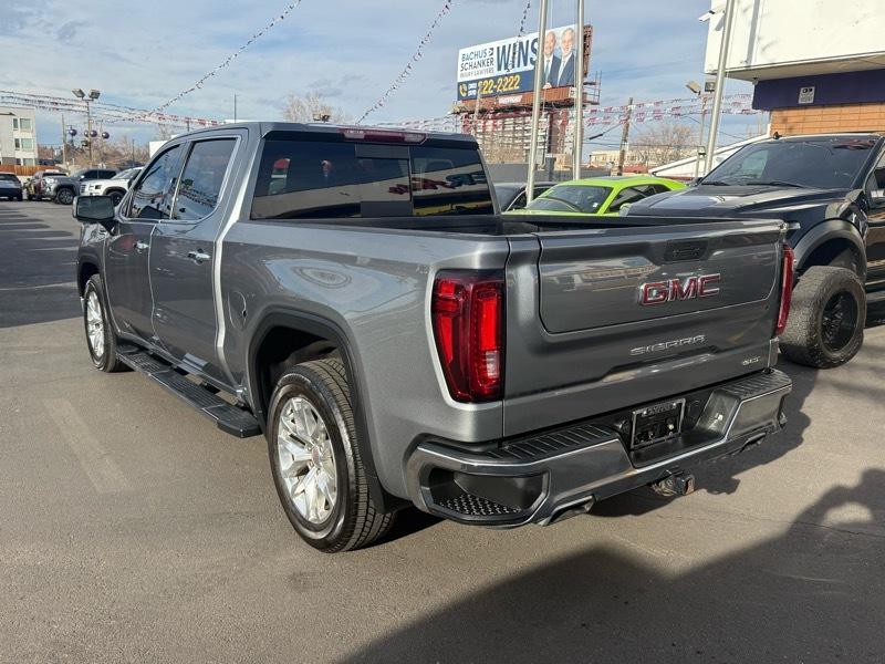 GMC Sierra 1500 Limited 4WD Crew Cab 147" SLT 2022