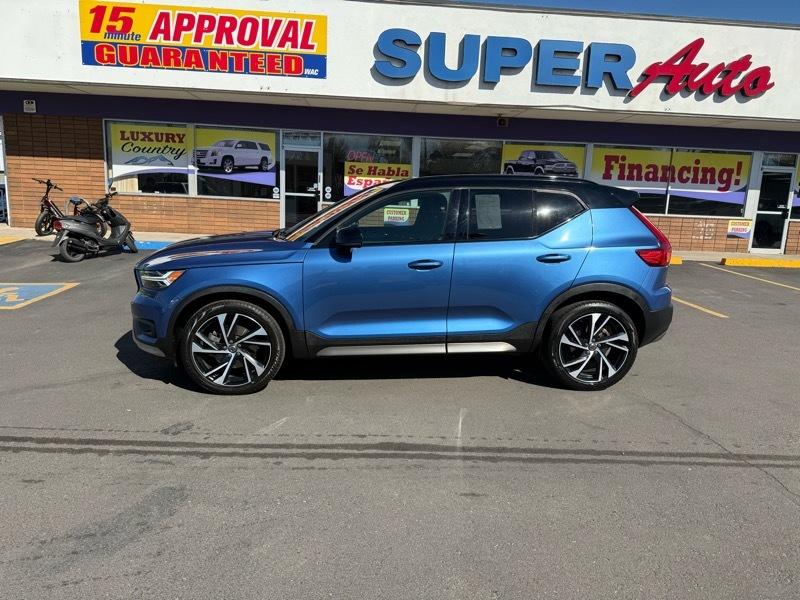 Volvo XC40 T5 AWD R-Design 2021