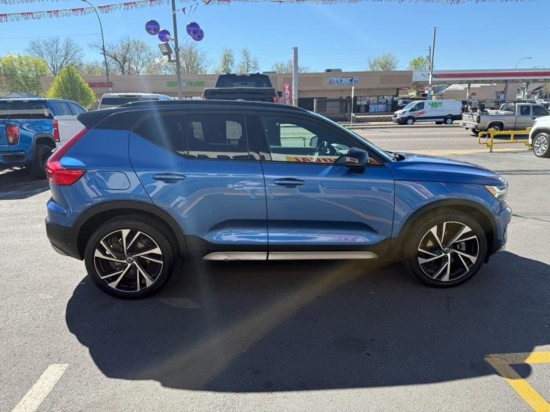 Volvo XC40 T5 AWD R-Design 2021