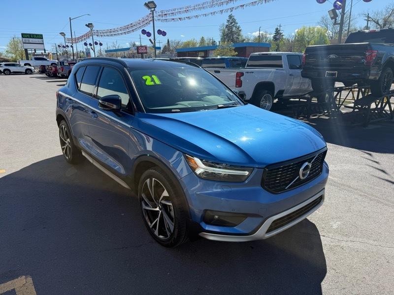 Volvo XC40 T5 AWD R-Design 2021