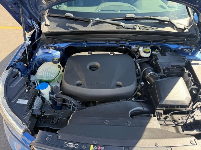 Volvo XC40 T5 AWD R-Design 2021