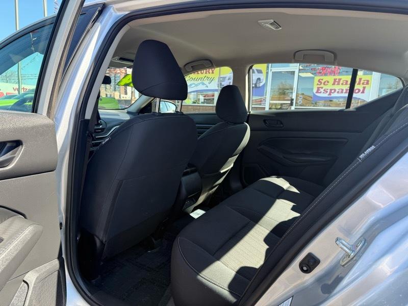 Nissan Altima 2.5 SV Sedan 2024