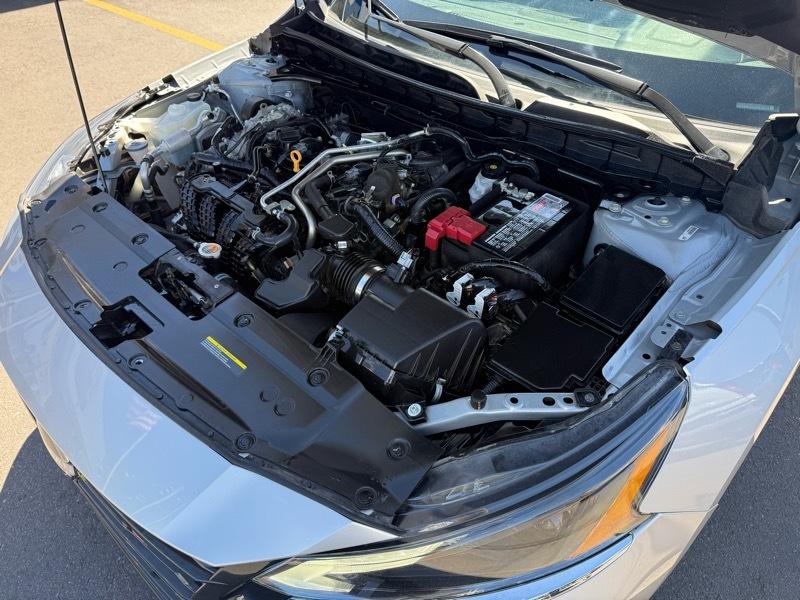 Nissan Altima 2.5 SV Sedan 2024