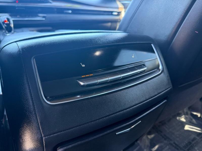 Cadillac Escalade 4WD 4dr Premium Luxury 2021