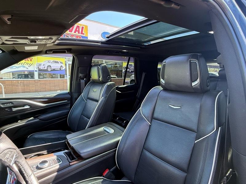 Cadillac Escalade 4WD 4dr Premium Luxury 2021